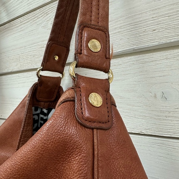 Marc by Marc Jacobs Classic Q Hillier Hobo Bag in Cognac Brown Leather - Picture 6 of 9